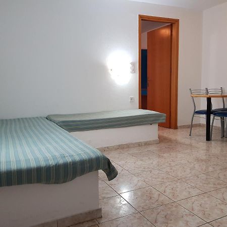 Aspro Spiti Hotel Apartments Тігакі Екстер'єр фото