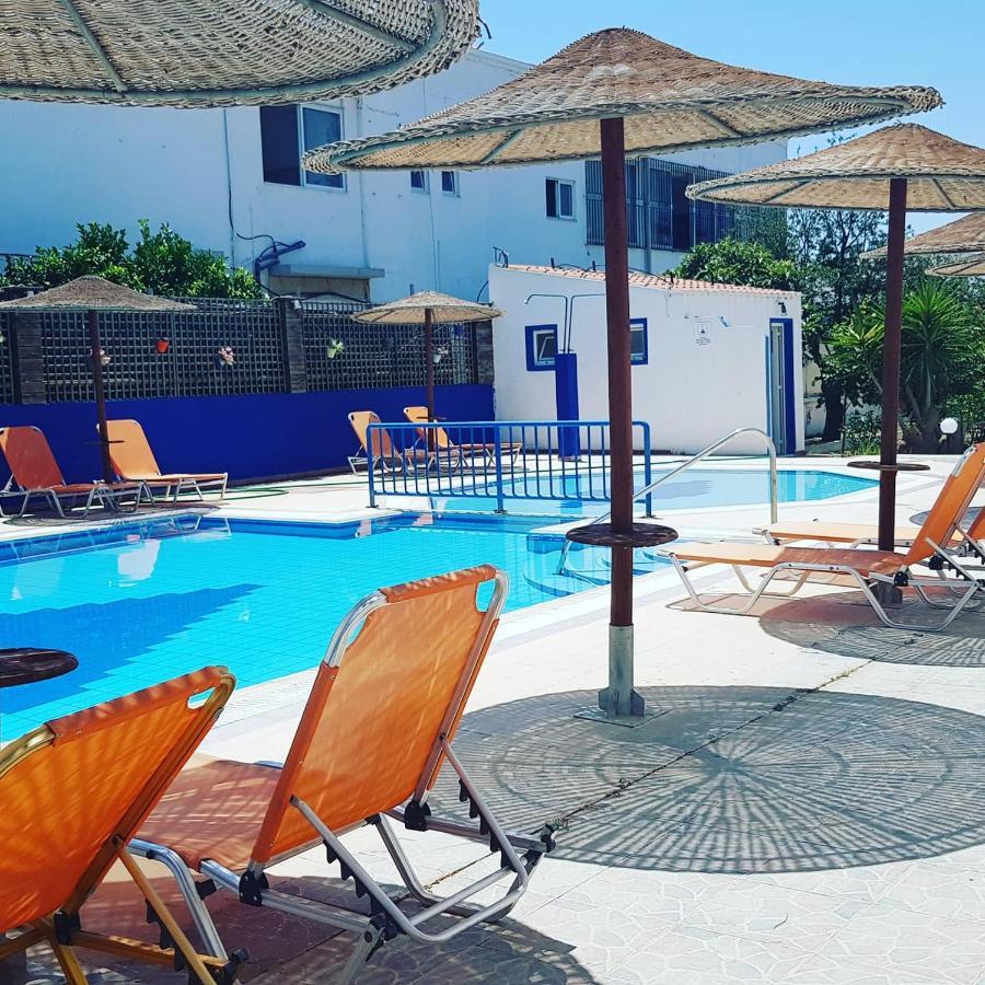 Aspro Spiti Hotel Apartments Тігакі Екстер'єр фото