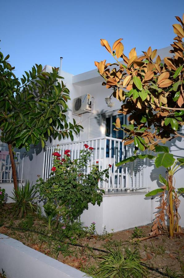 Aspro Spiti Hotel Apartments Тігакі Номер фото